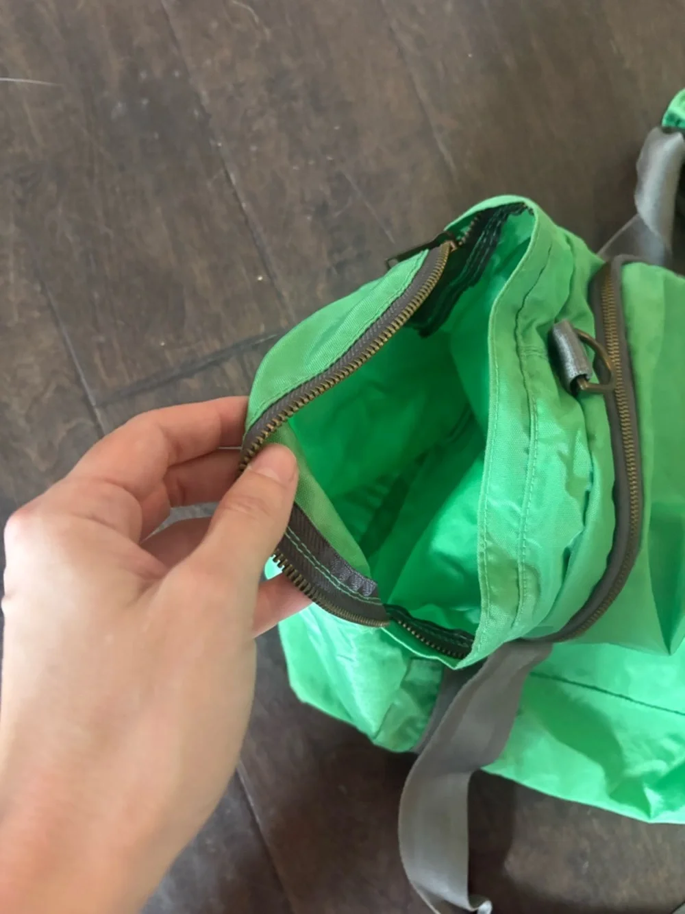 Jansport Bright Green Duffel with Light Gray Straps. Vintage.